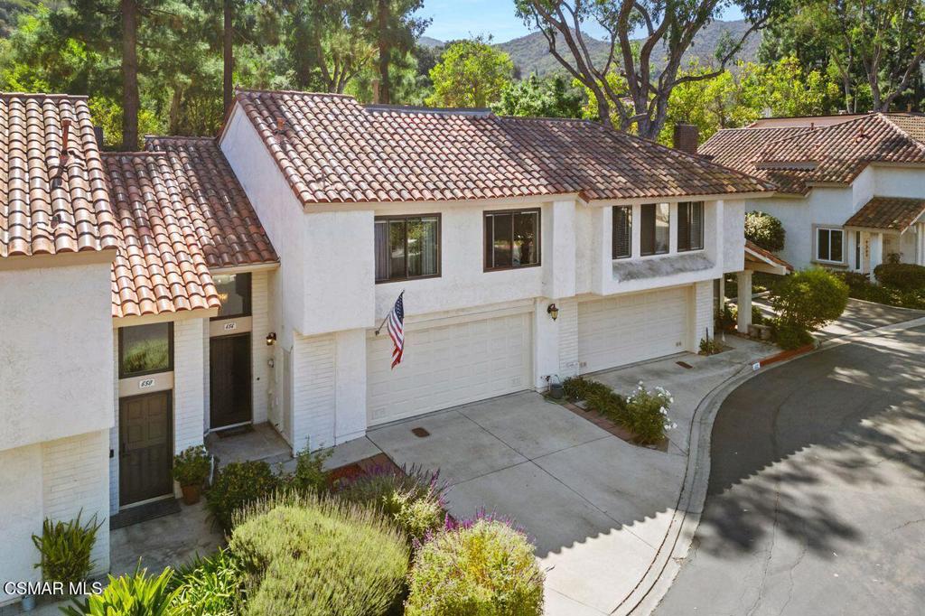 656 Blue Oak Avenue Thousand Oaks, CA 91320 - Photo 4 of 33