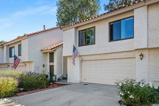 $739,999 | 656 Blue Oak Avenue, Thousand Oaks, CA 91320