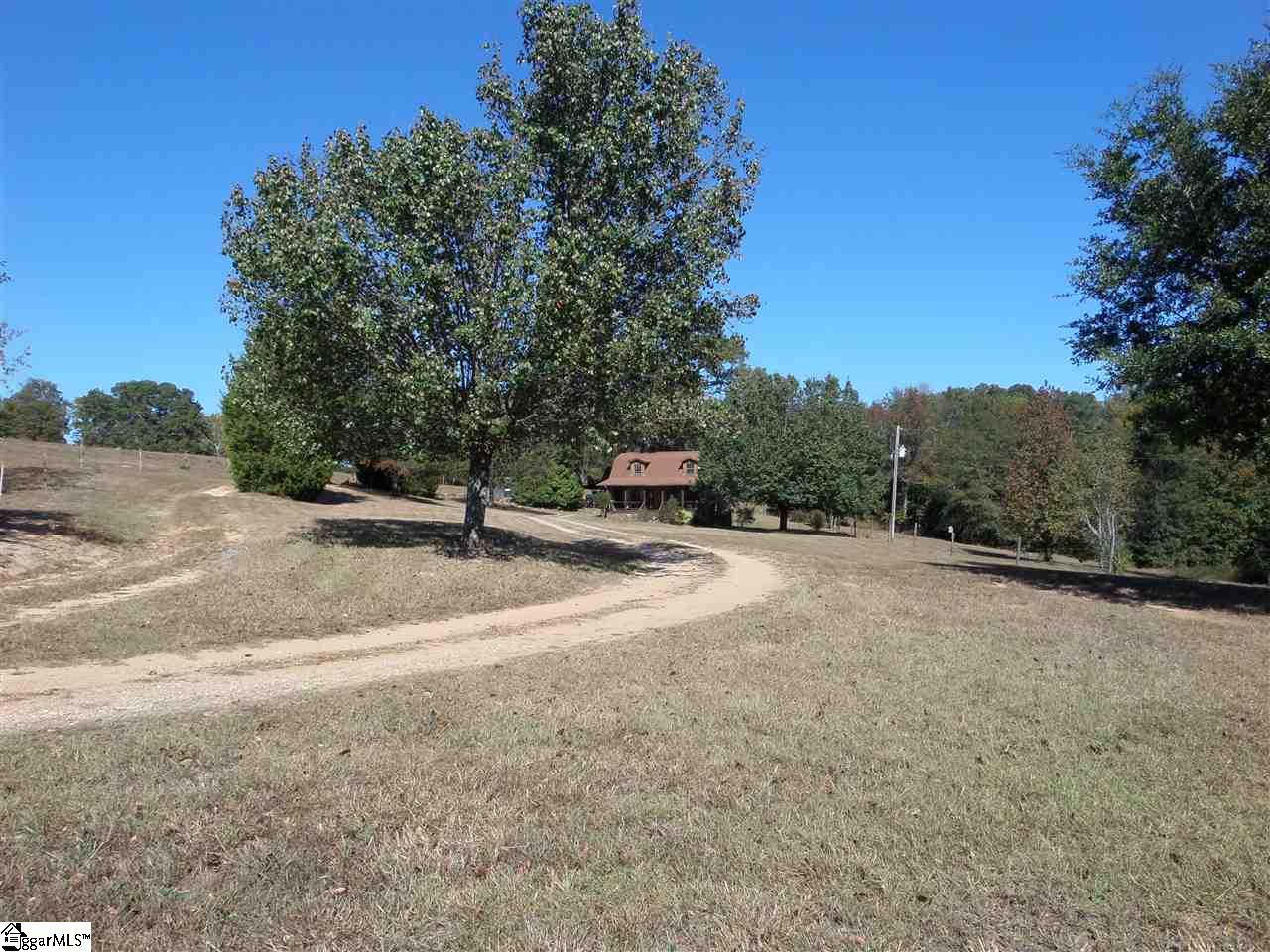 299 Waddell Road Greer, SC 29651 - Photo 4 of 36