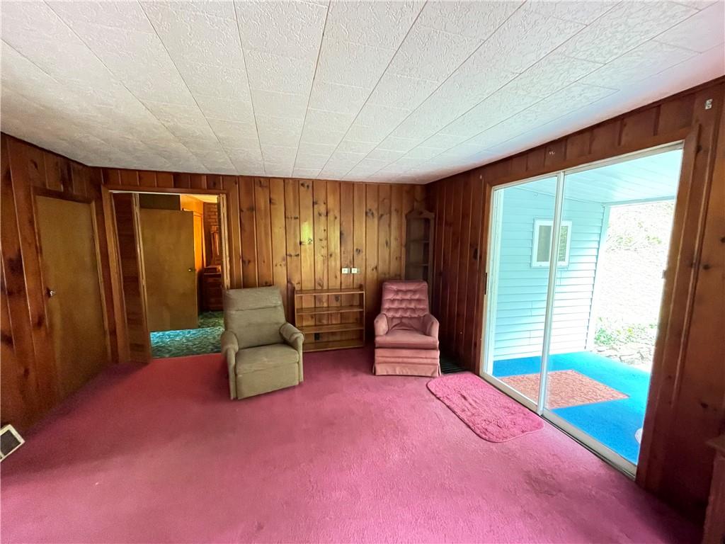 997 Draketown Road Confluence, PA 15424 - Photo 3 of 20 a bedroom with furniture and a tub