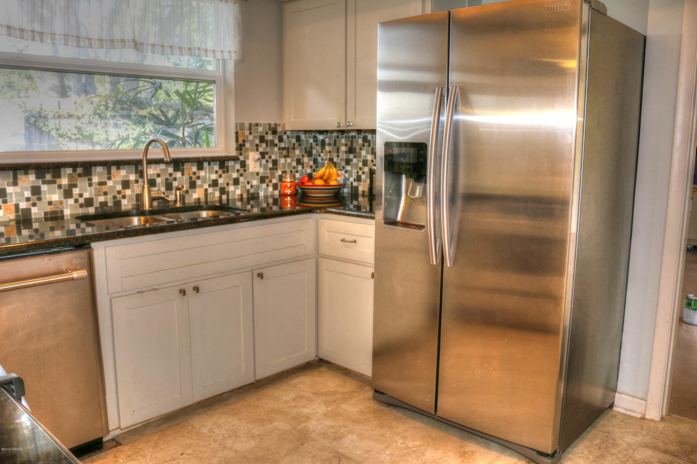636 Sherman Road South Daytona, FL 32119 - Photo 13 of 23 13Kitchen__636 Sherman South Daytona Flo