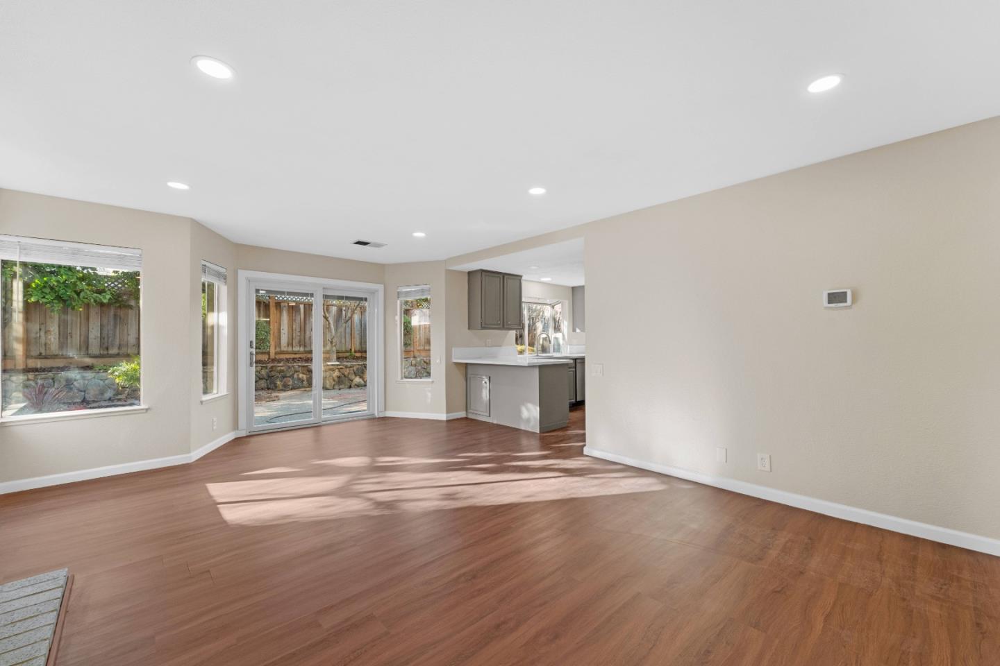 9465 Eagle View Way Gilroy, CA 95020 - Photo 13 of 32