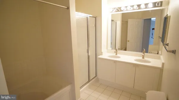 $2,500 | 8183 Carnegie Hall Court, Unit 306, Vienna, VA 22180