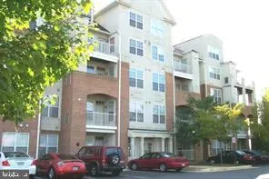 $2,500 | 8183 Carnegie Hall Court, Unit 306, Vienna, VA 22180