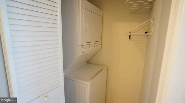 $2,500 | 8183 Carnegie Hall Court, Unit 306, Vienna, VA 22180