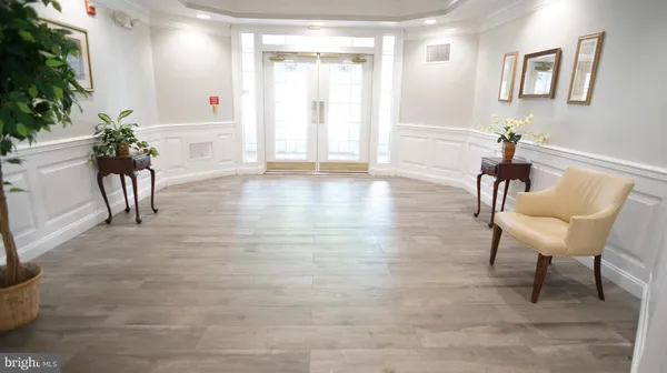 $2,500 | 8183 Carnegie Hall Court, Unit 306, Vienna, VA 22180