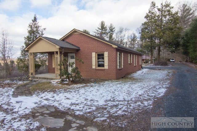 219 Cecil Miller Road Boone, NC 28607 - Photo 7 of 18 Gallery Image 7
