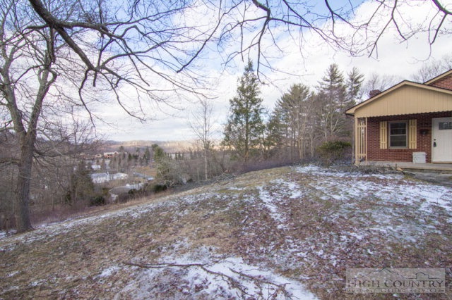 219 Cecil Miller Road Boone, NC 28607 - Photo 10 of 18 Gallery Image 10