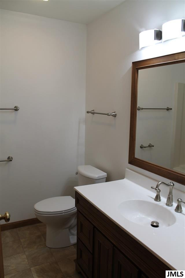 1301 Catsyl Road, Unit 33 Jackson, MI 49203 - Photo 14 of 17 Photo 14