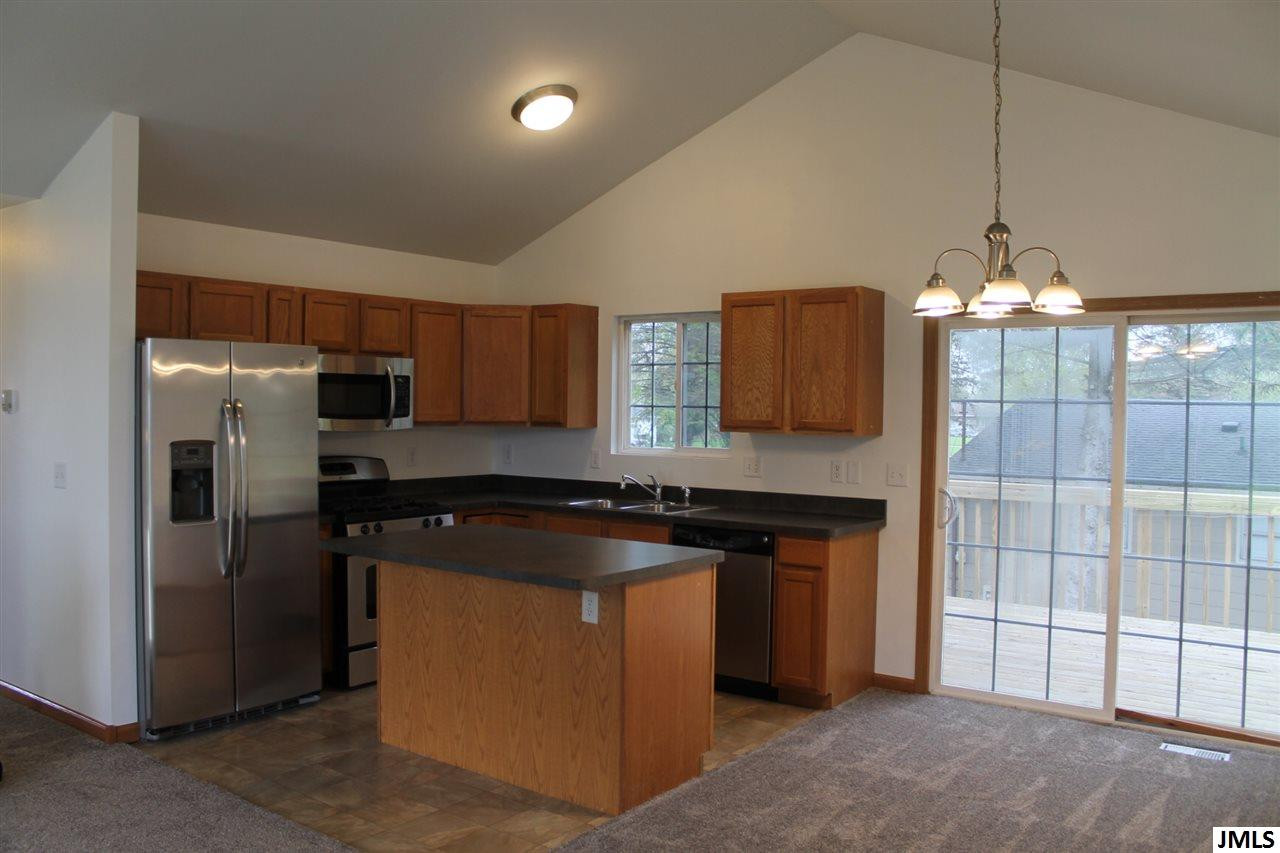 1301 Catsyl Road, Unit 33 Jackson, MI 49203 - Photo 6 of 17 Photo 6
