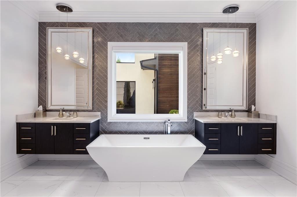 1105 Moores Mill Road Northwest Atlanta, GA 30327 - Photo 9 of 77