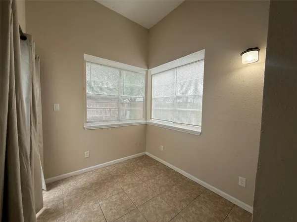 $1,650 | 11530 Springshire Drive, Houston, TX 77066