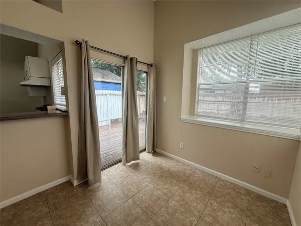 $1,650 | 11530 Springshire Drive, Houston, TX 77066