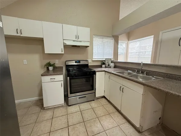 $1,650 | 11530 Springshire Drive, Houston, TX 77066