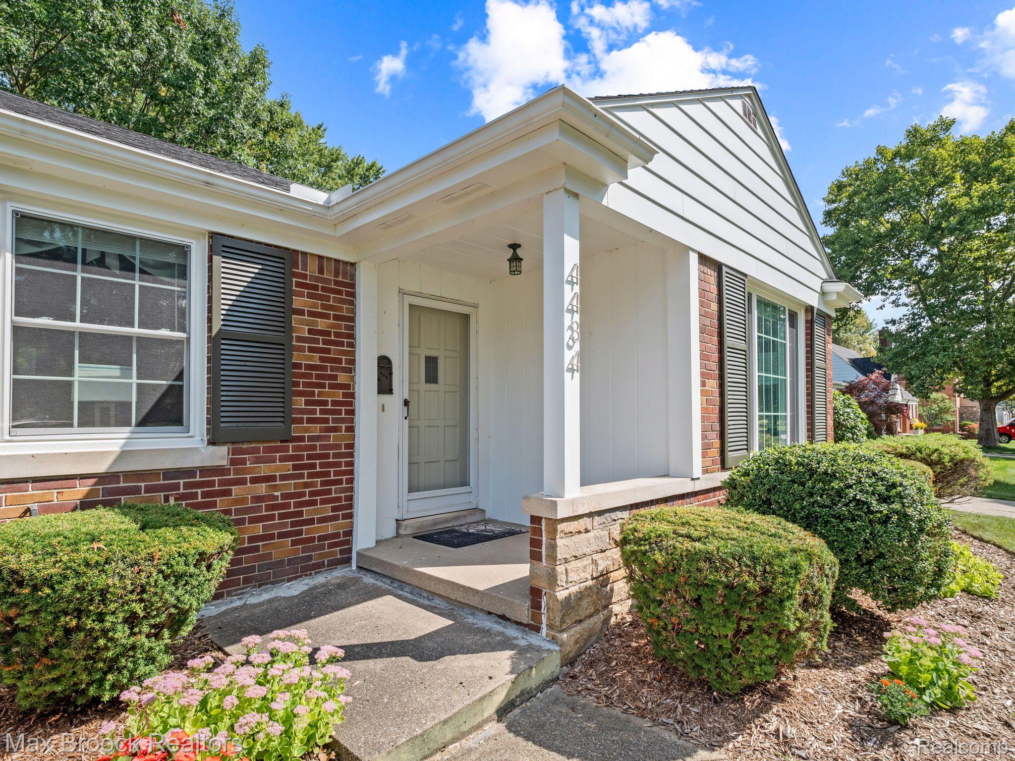 4434 Samoset Road Royal Oak, MI 48073 - Photo 20 of 41 Gallery Image 20