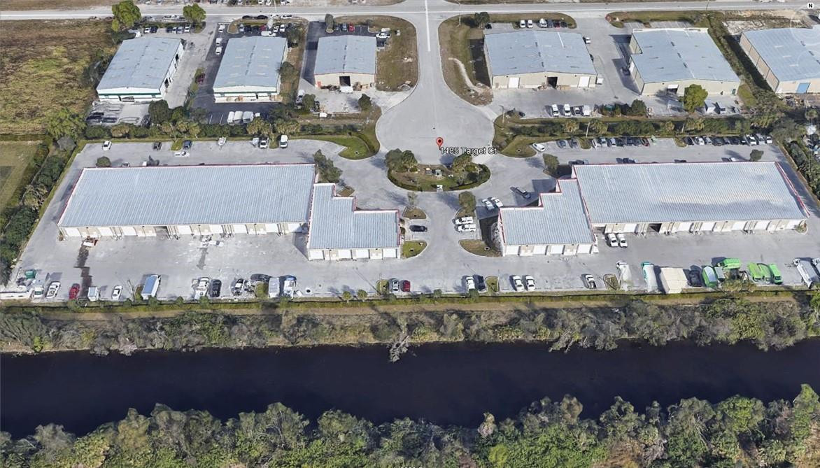 1685 Target Court Fort Myers, FL 33905 - Photo 4 of 5 Photo 4