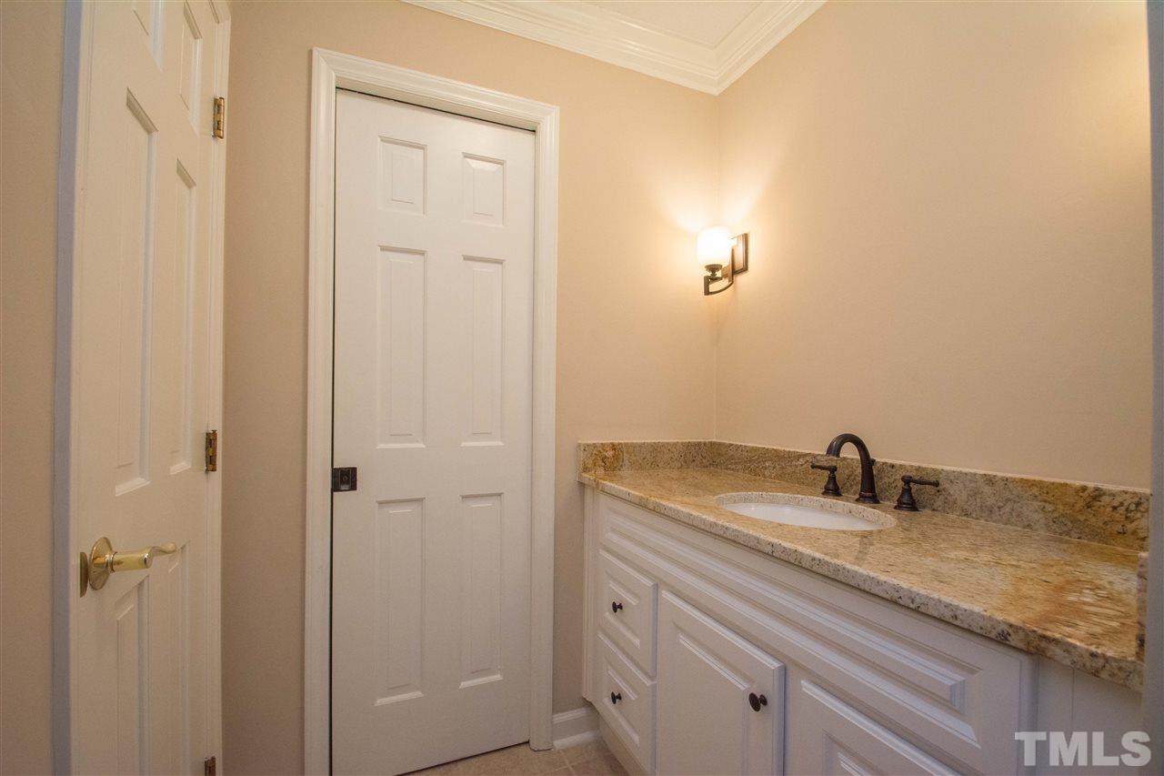 613 Brandywine Circle Raleigh, NC 27614 - Photo 14 of 23 Gallery Image 14