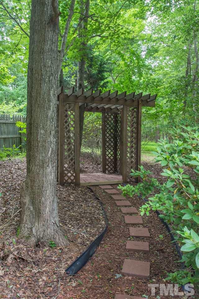 613 Brandywine Circle Raleigh, NC 27614 - Photo 20 of 23 Gallery Image 20
