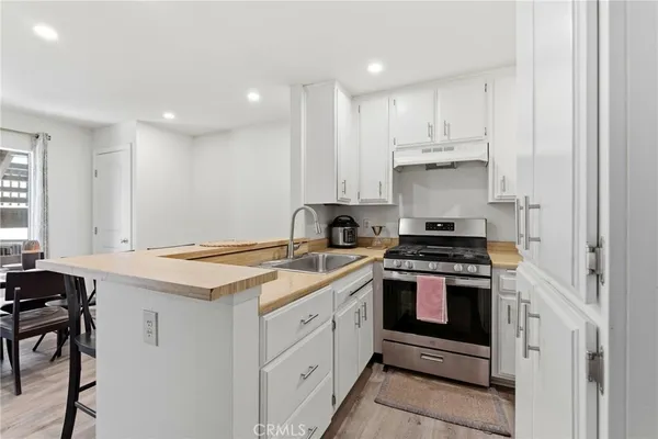 $358,000 | 12330 Osborne Street, Pacoima, CA 91331