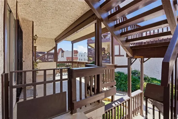 $358,000 | 12330 Osborne Street, Pacoima, CA 91331