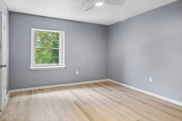 $800 | 2475 Greenfield Avenue, Jackson, MS 39213