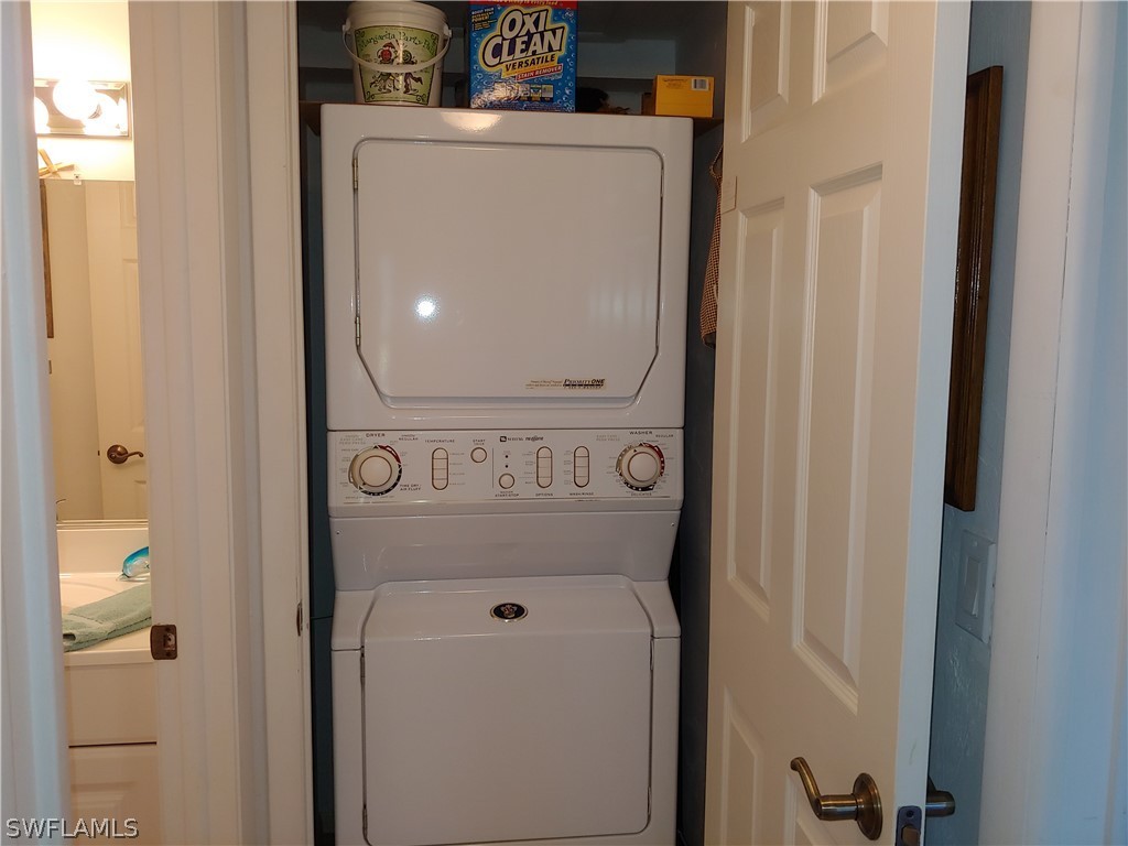 16007 Davis Road, Unit 415 Fort Myers, FL 33908 - Photo 14 of 17 Gallery Image 14