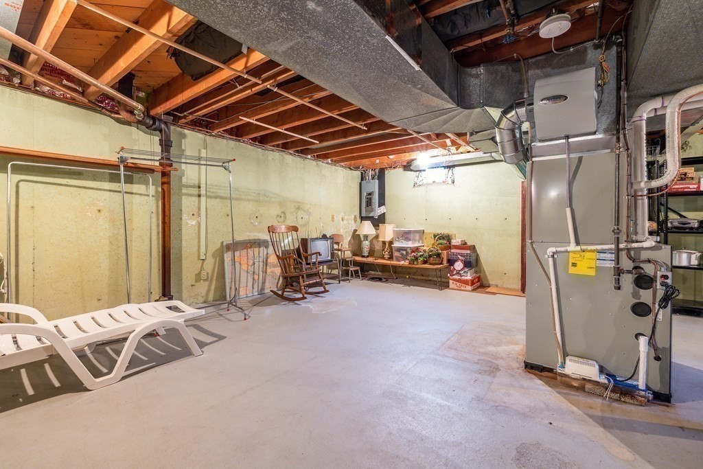 123 Arlington Road Longmeadow, MA 01106 - Photo 32 of 42 Gallery Image 32