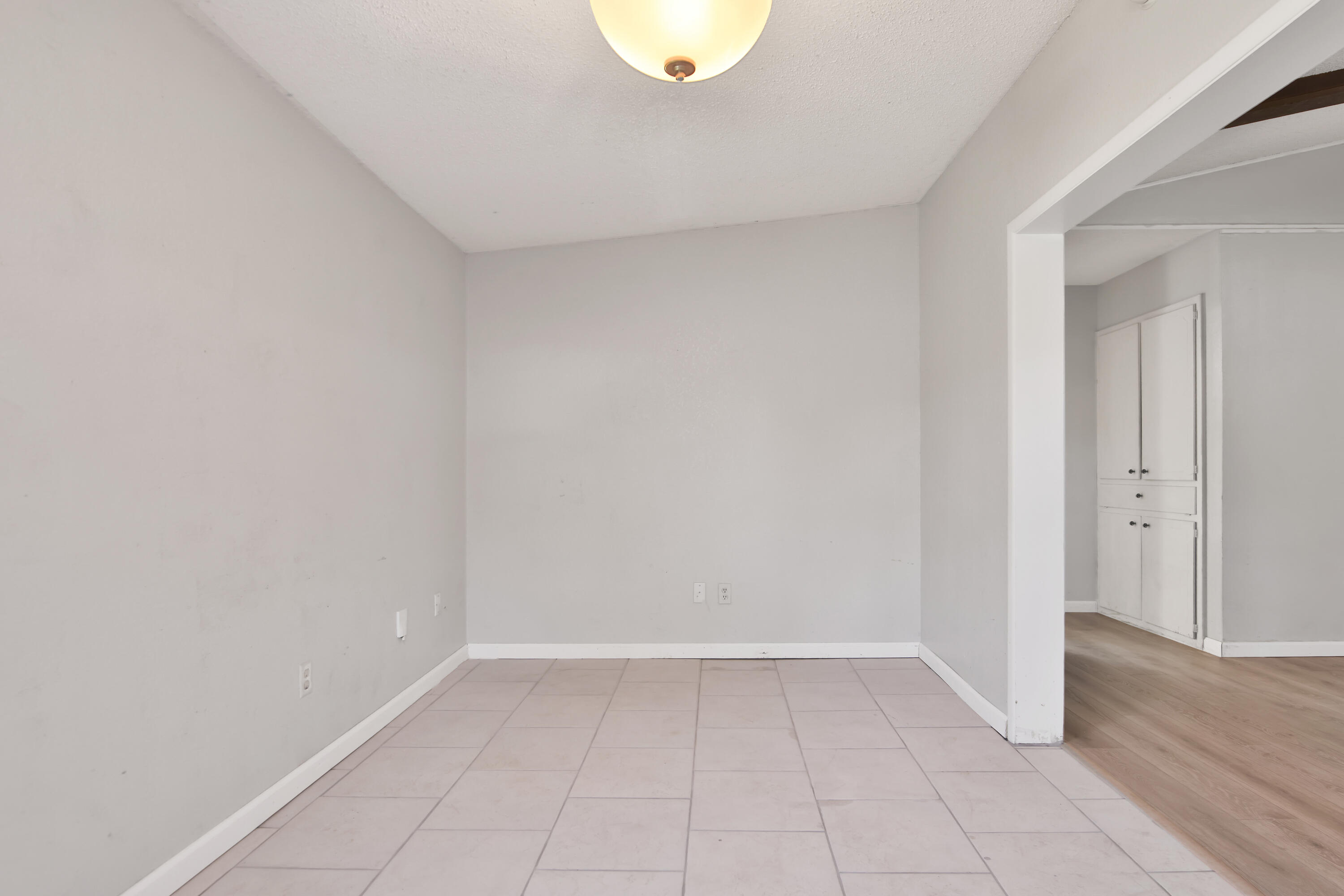 6607 Avenue U Lubbock, TX 79412 - Photo 10 of 25 a view of an empty room