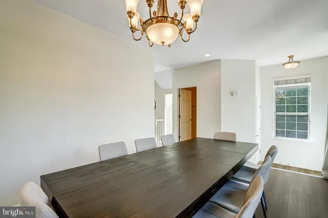 $3,450 | 8535 Wyngate Manor Court, Alexandria, VA 22309