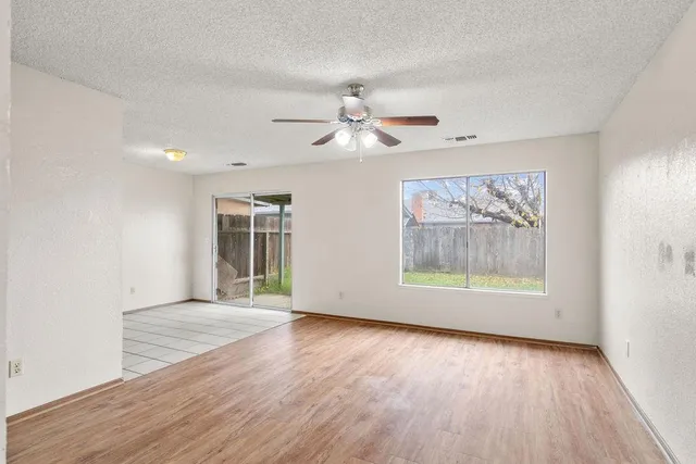 $430,000 | 13246 Welch Street, Waterford, CA 95386