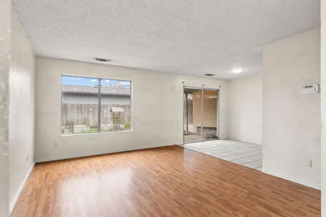 $430,000 | 13246 Welch Street, Waterford, CA 95386