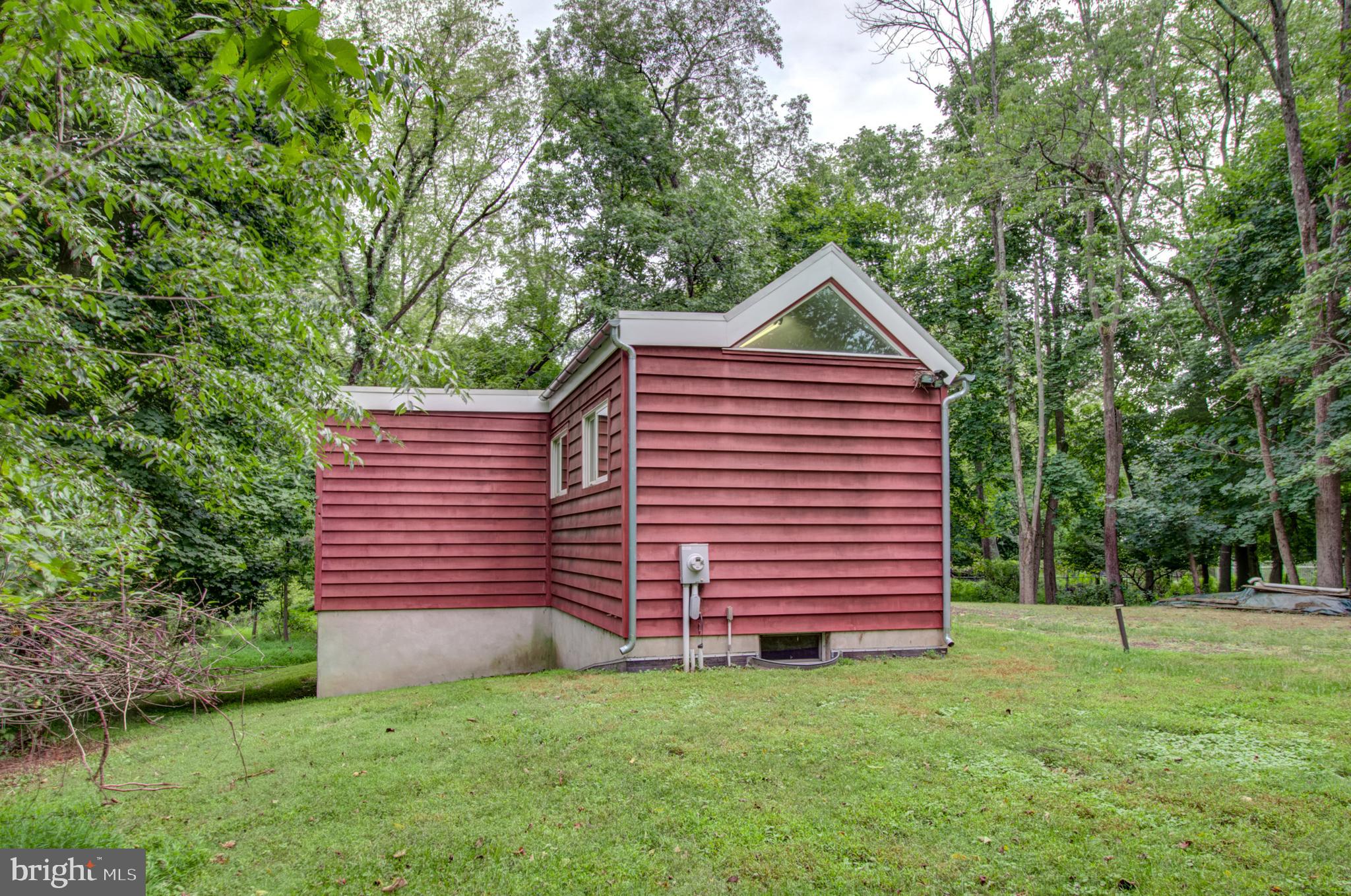 100 Lewis Brook Road Pennington, NJ 08534 - Photo 22 of 29