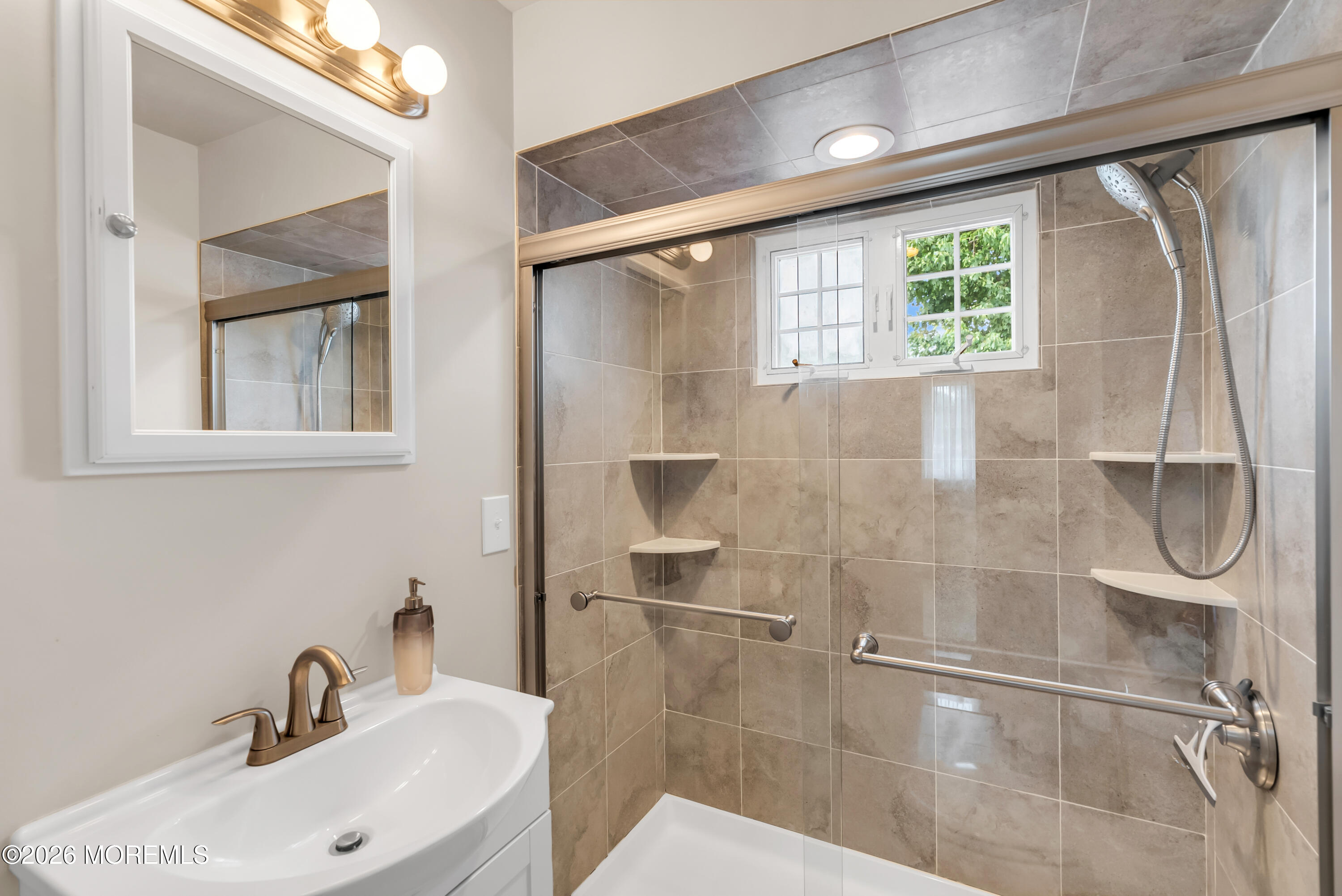 4 Middlesex Road Matawan, NJ 07747 - Photo 11 of 42 MAIN BATH