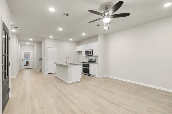 $295,900 | 16714 Sonoma Breeze Drive, Manor, TX 78653