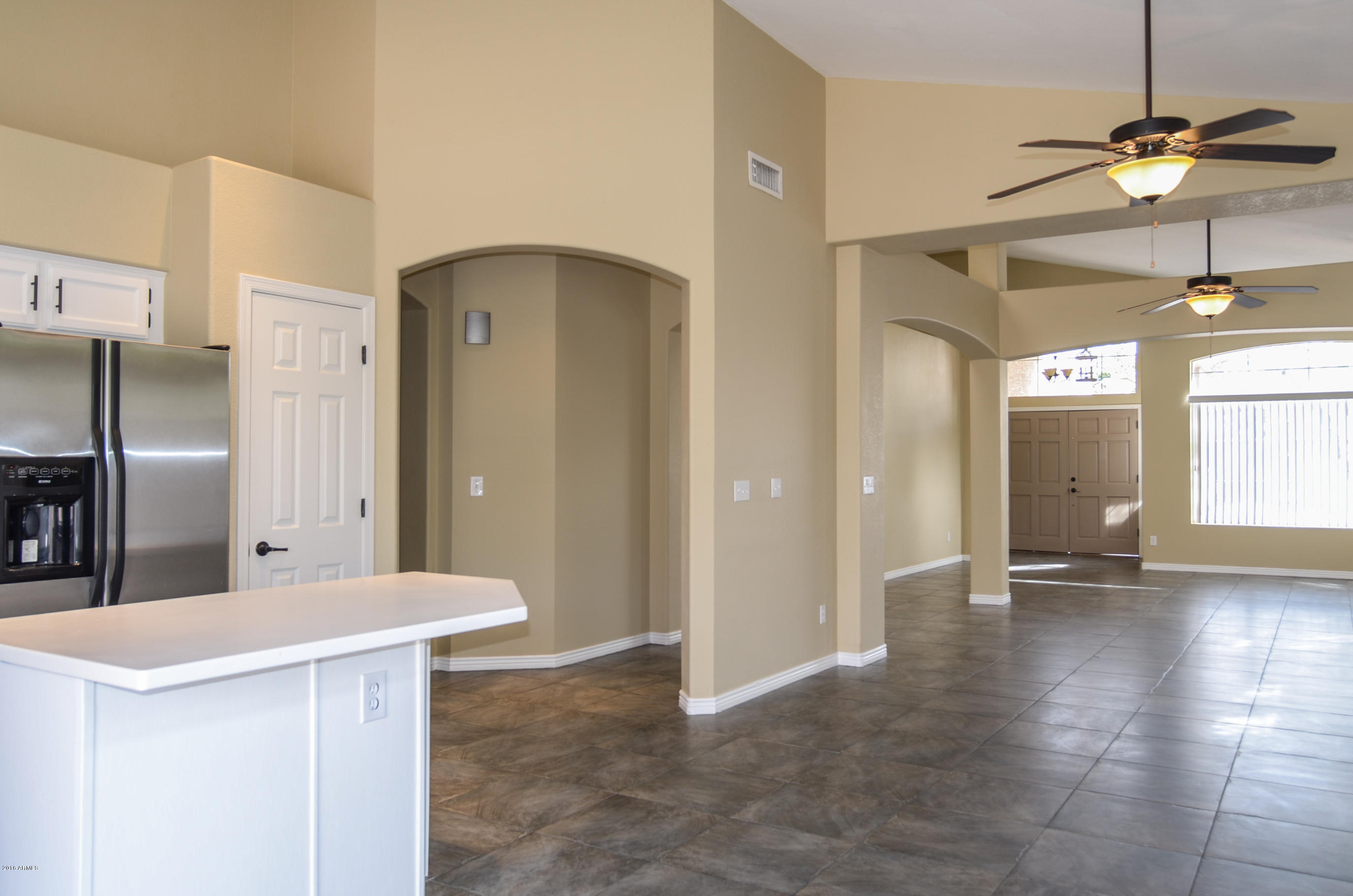 65 West El Freda Road Tempe, AZ 85284 - Photo 5 of 31 65 w El Freda
