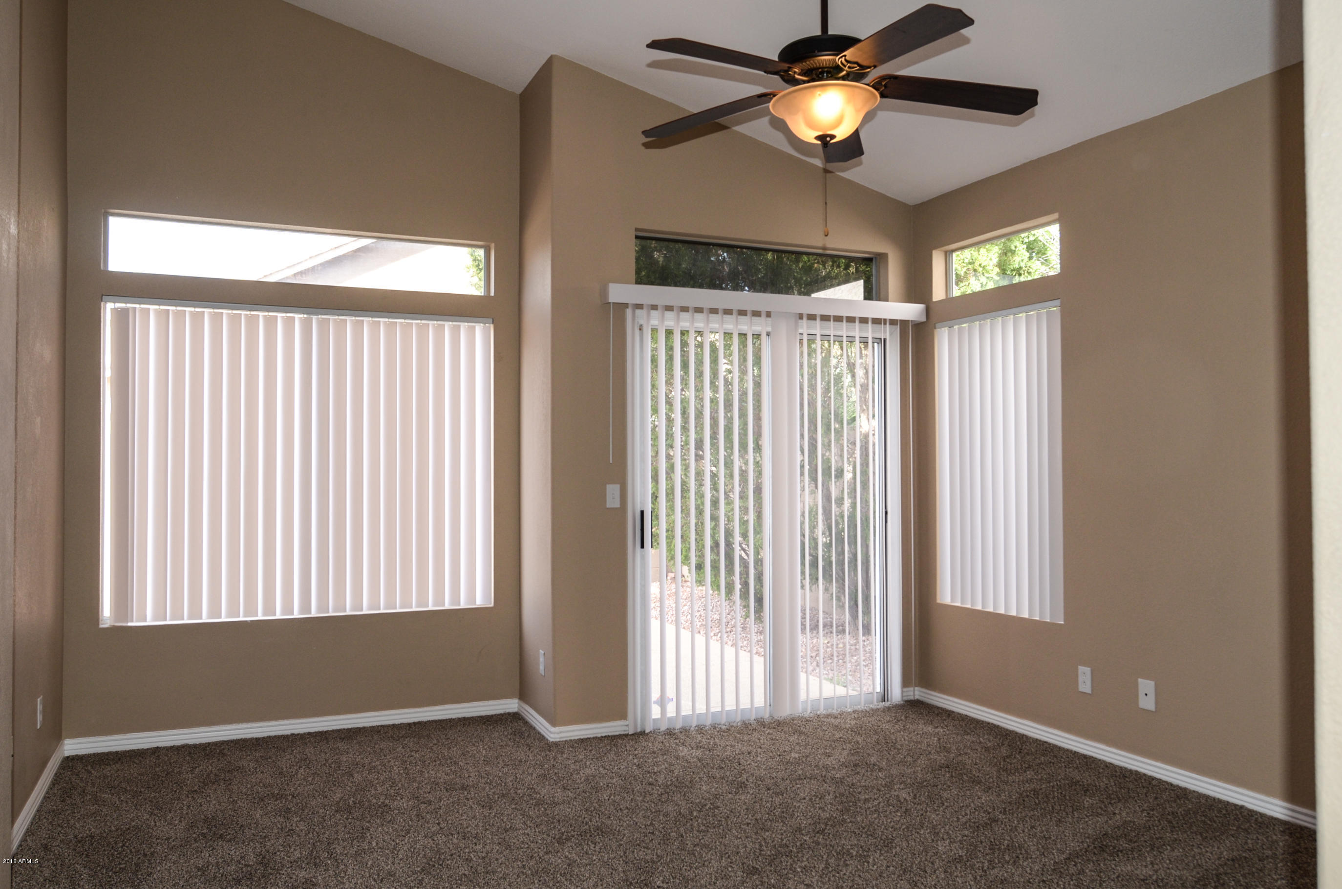 65 West El Freda Road Tempe, AZ 85284 - Photo 10 of 31 65 w El Freda