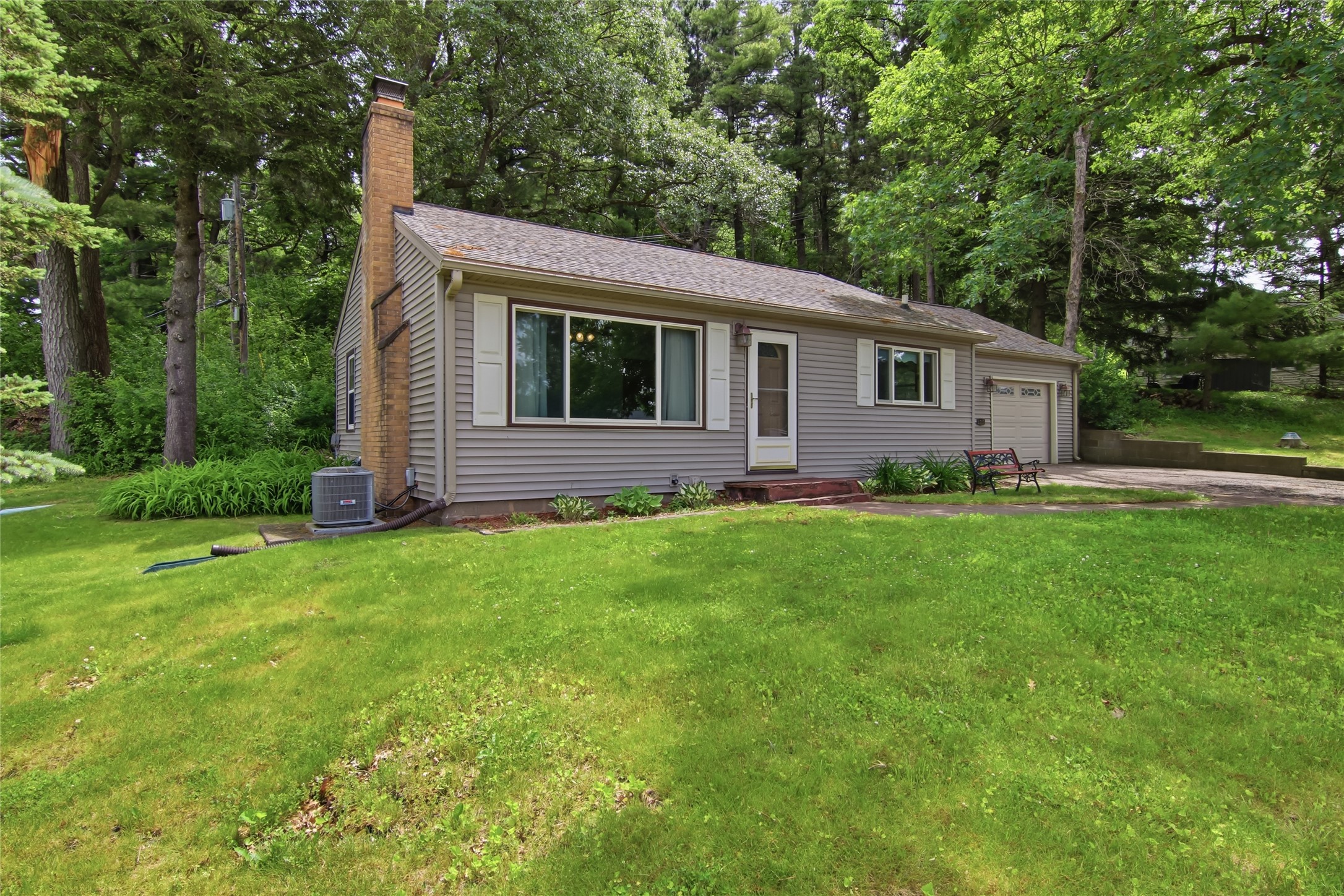 2715 Rudolph Road Eau Claire, WI 54701 - Photo 33 of 38
