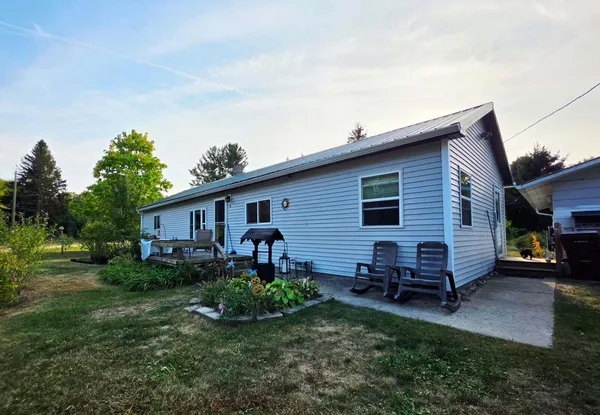 $199,900 | 14 5th Street, Morley, MI 49336