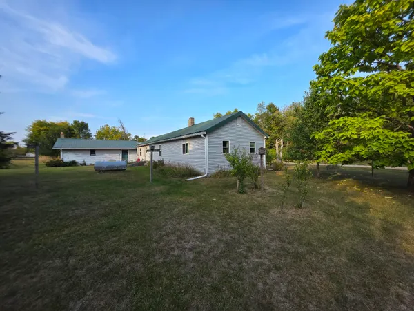 $199,900 | 14 5th Street, Morley, MI 49336