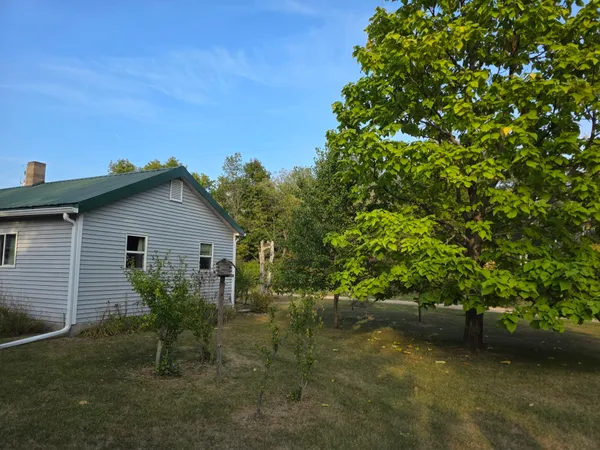 $199,900 | 14 5th Street, Morley, MI 49336