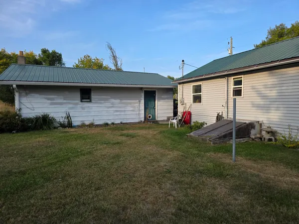 $199,900 | 14 5th Street, Morley, MI 49336