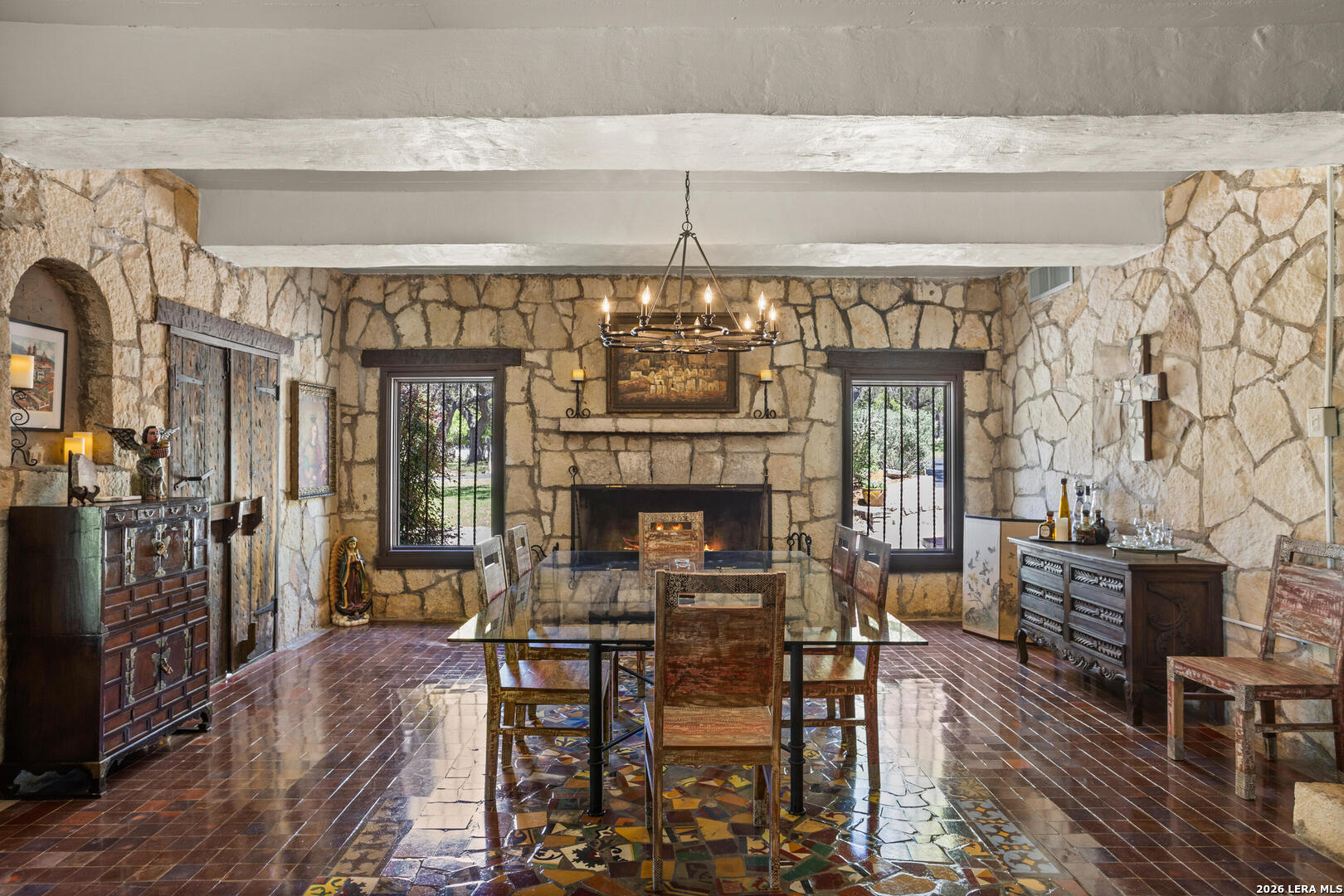 132 Ridge Place Boerne, TX 78006 - Photo 9 of 40 a view of a interior of the house