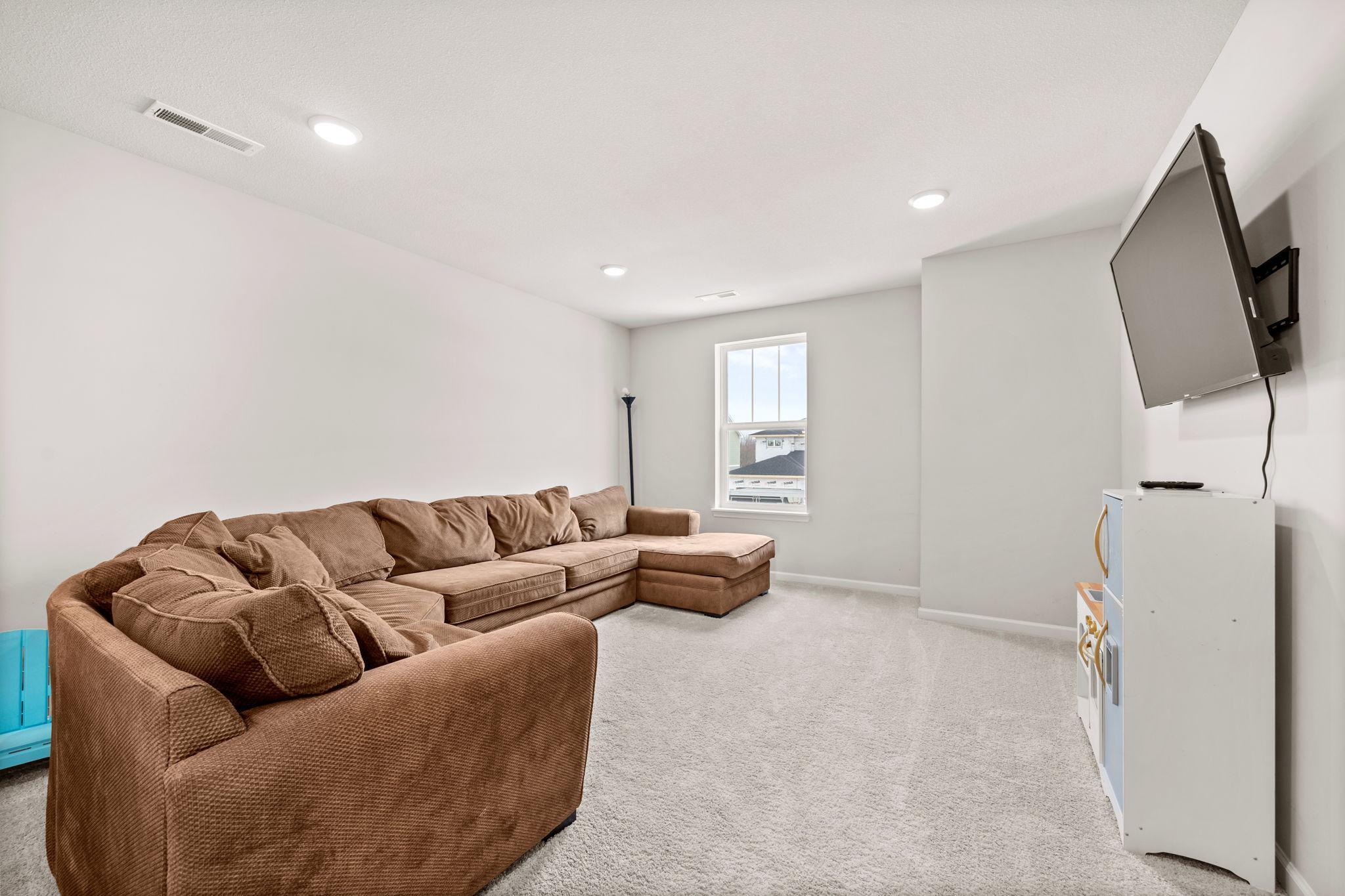 19589 105th Avenue Corcoran, MN 55374 - Photo 21 of 34