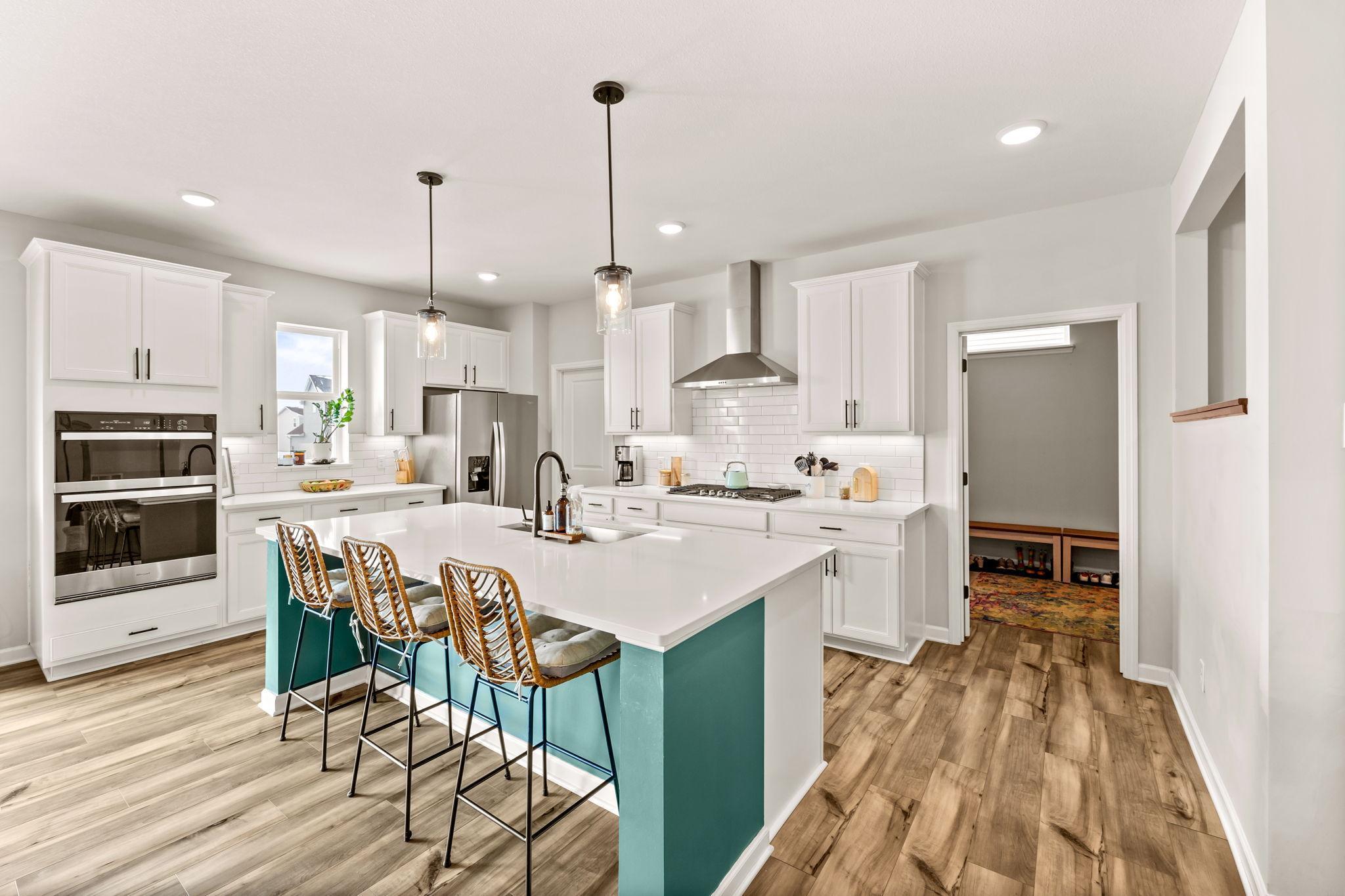 19589 105th Avenue Corcoran, MN 55374 - Photo 6 of 34