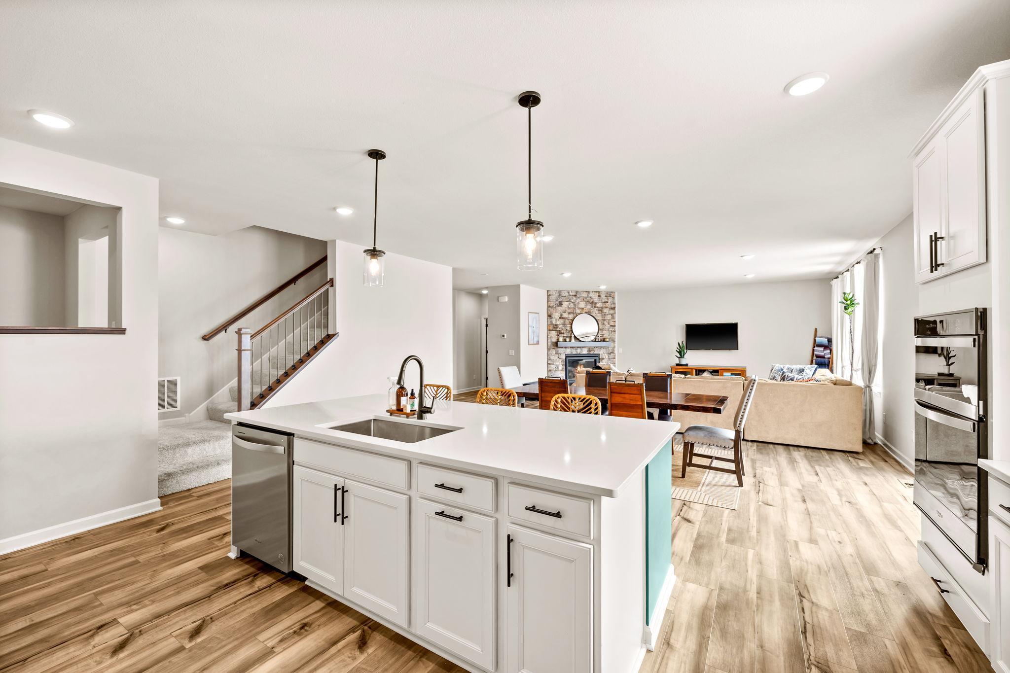 19589 105th Avenue Corcoran, MN 55374 - Photo 9 of 34