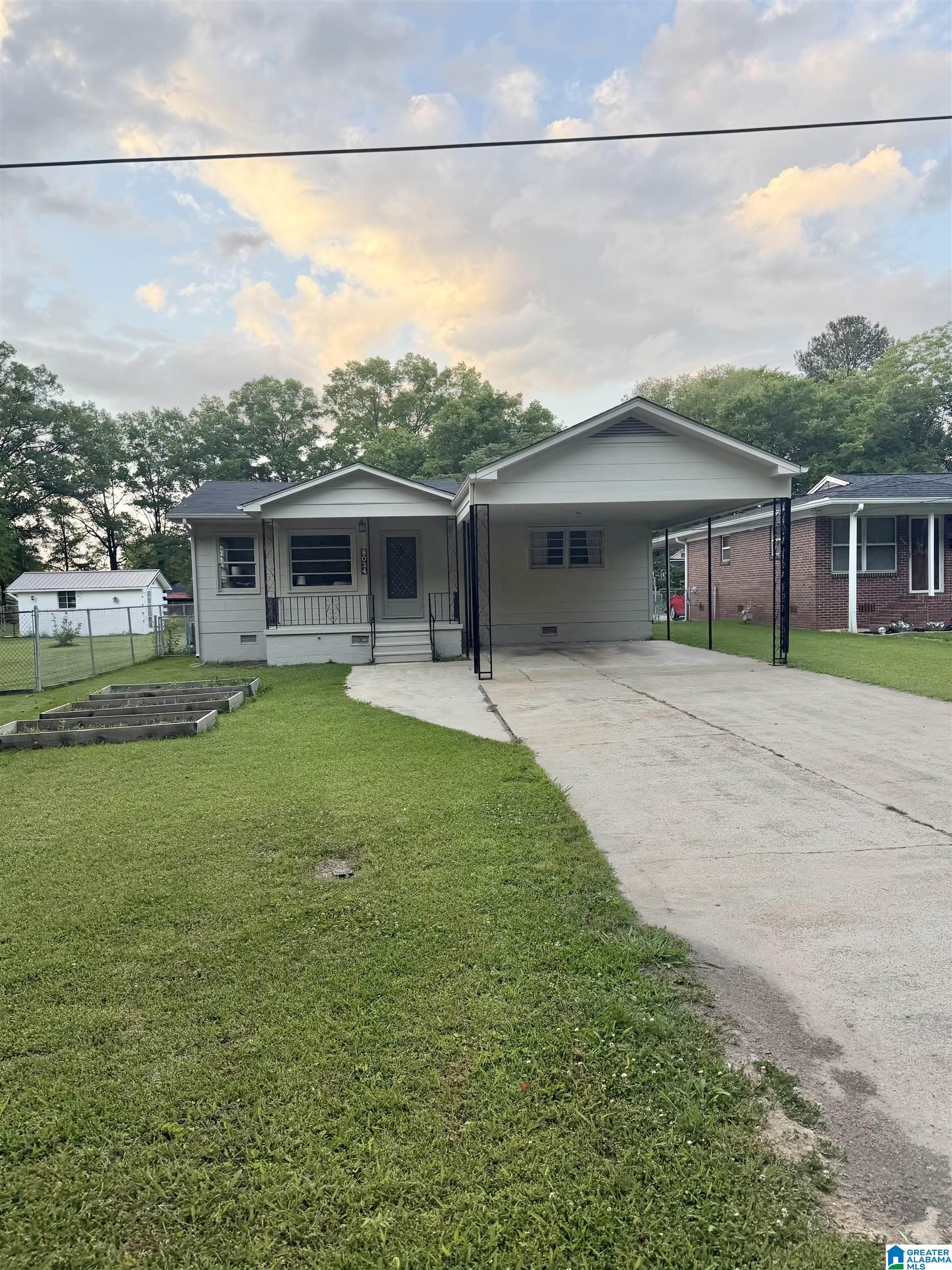 8024 4th Avenue Leeds, AL 35094 - Photo 1 of 24