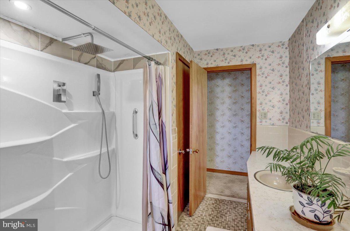 9 Annabeth Road Oley, PA 19547 - Photo 14 of 33