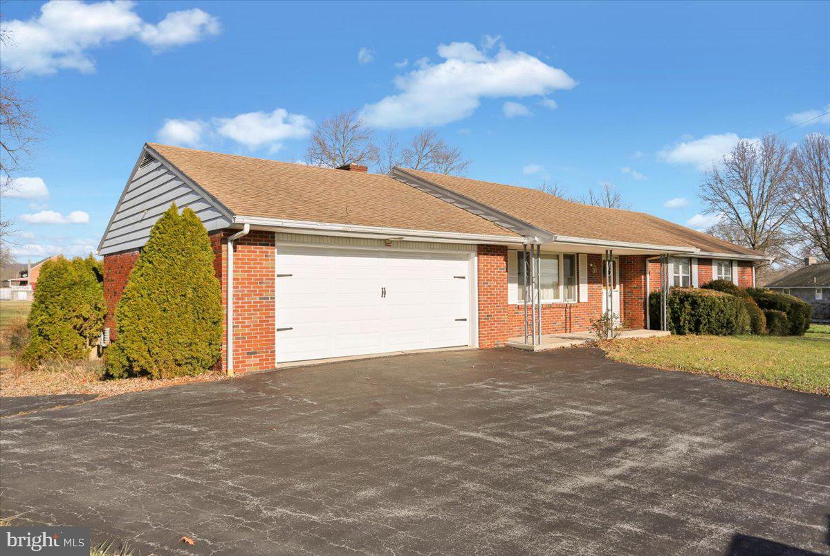 9 Annabeth Road Oley, PA 19547 - Photo 31 of 33