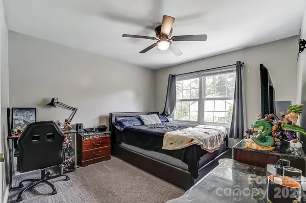 $2,400 | 8518 Castle Pine Court, Charlotte, NC 28226