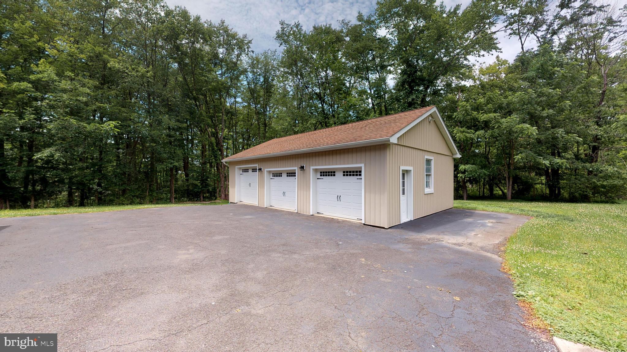 2057 Buck Run Road Quakertown, PA 18951 - Photo 82 of 90 Gallery Image 82